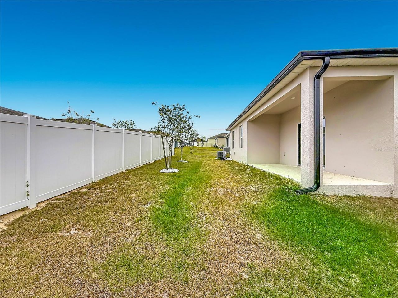 418 Quayside Avenue , Mascotte, FL 34753 Photo