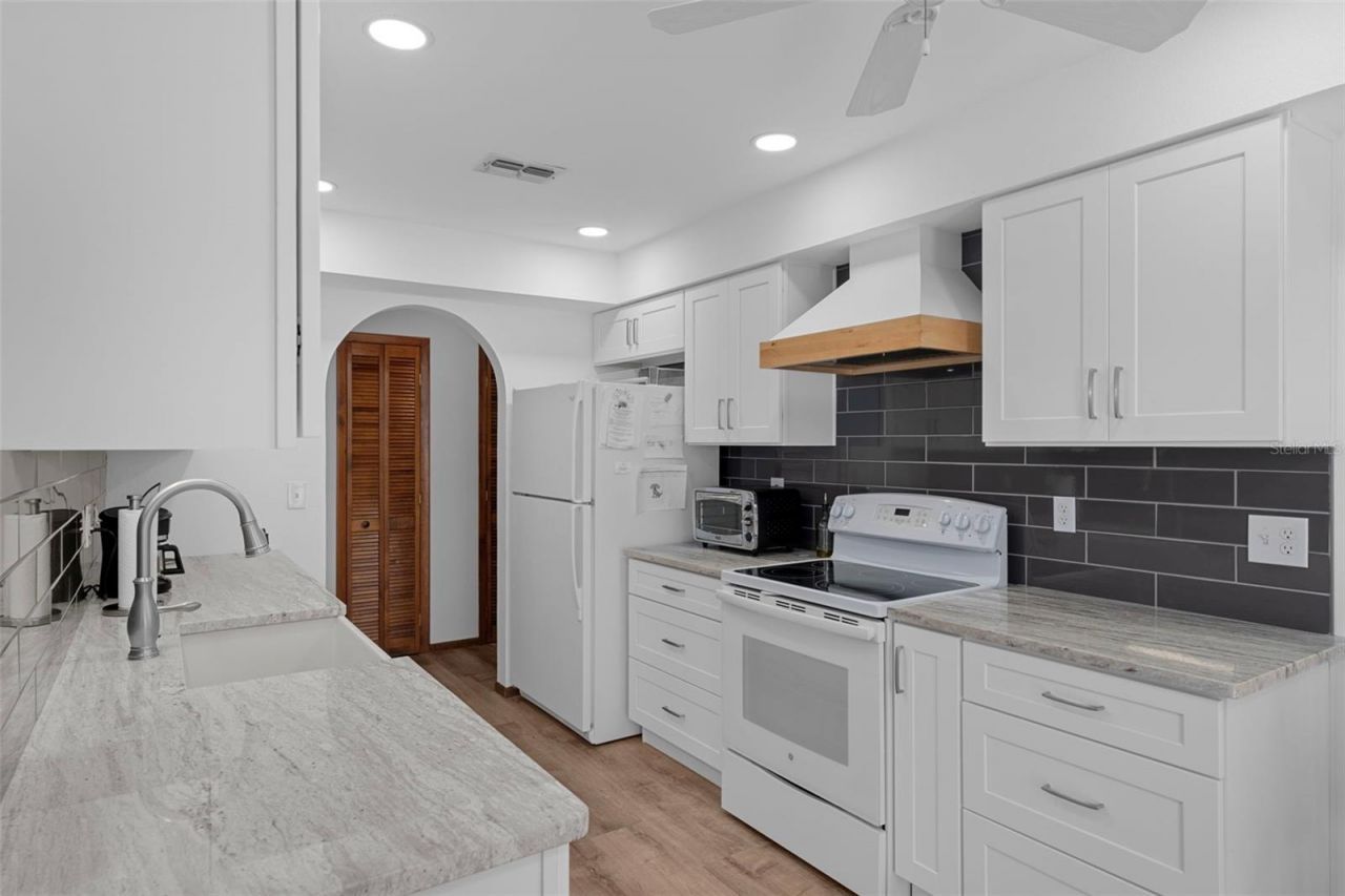 5068 Harbinger Road, Spring Hill, FL 34608 Photo