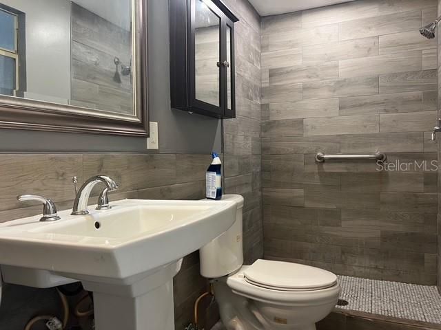 7736 Wicklow Street , New Port Richey, FL 34653 Photo