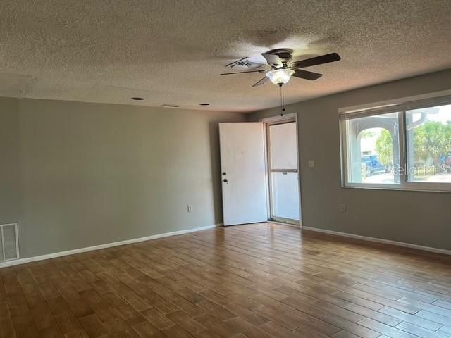 7736 Wicklow Street , New Port Richey, FL 34653 Photo