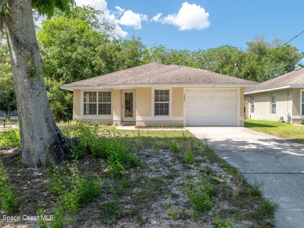1238 Alcazar Street , Daytona Beach, FL 32117