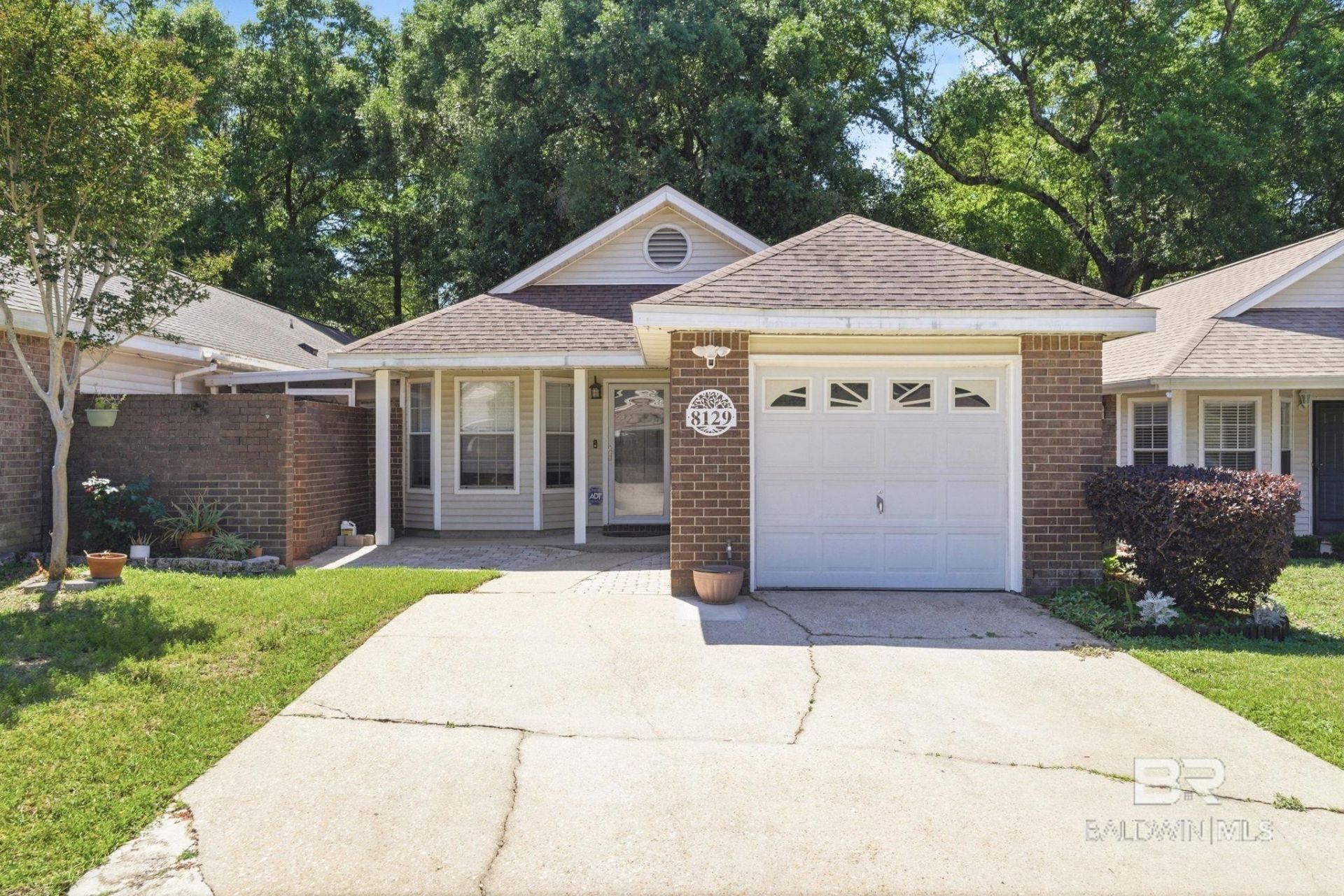 8129 Treetop, Pensacola, FL 32514 Main Photo