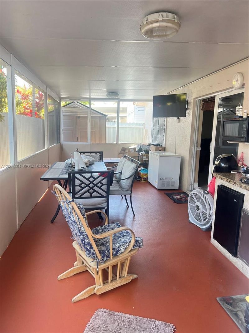 12377 NW 97th Pl , Unit 12377, Hialeah Gardens, FL 33018 Photo