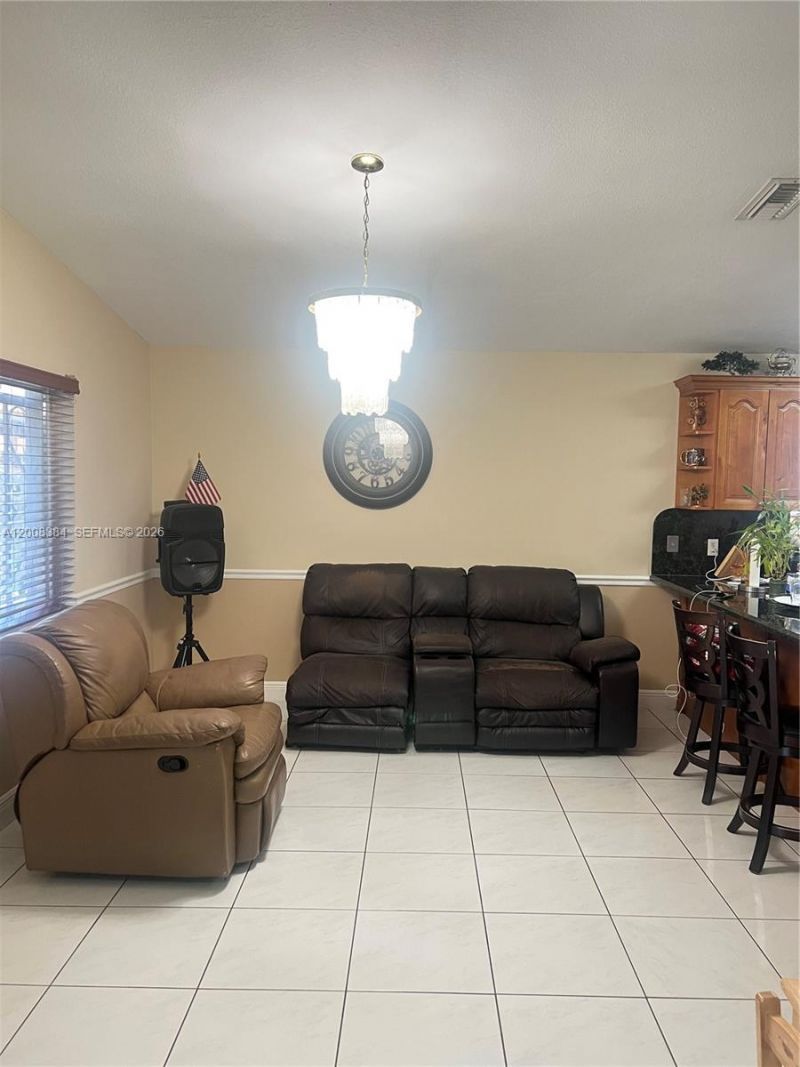 12377 NW 97th Pl , Unit 12377, Hialeah Gardens, FL 33018 Photo