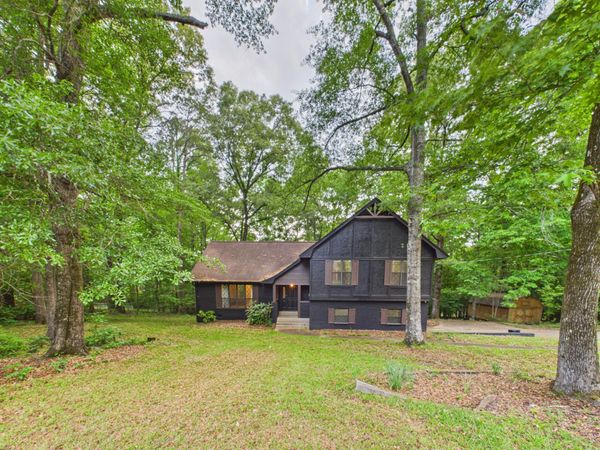 174 Jolly Ridge, Columbus, MS 39705