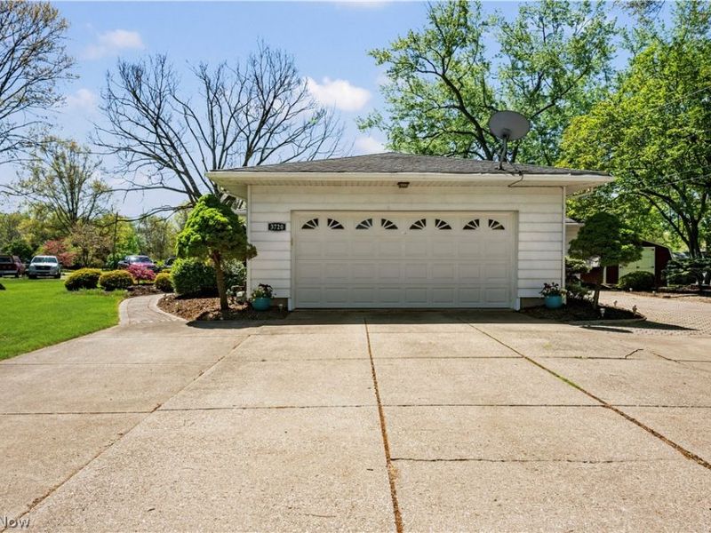 3720 Brookside Drive, Norton, OH 44203 Photo 37