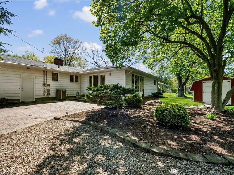 3720 Brookside Drive, Norton, OH 44203 Photo 5