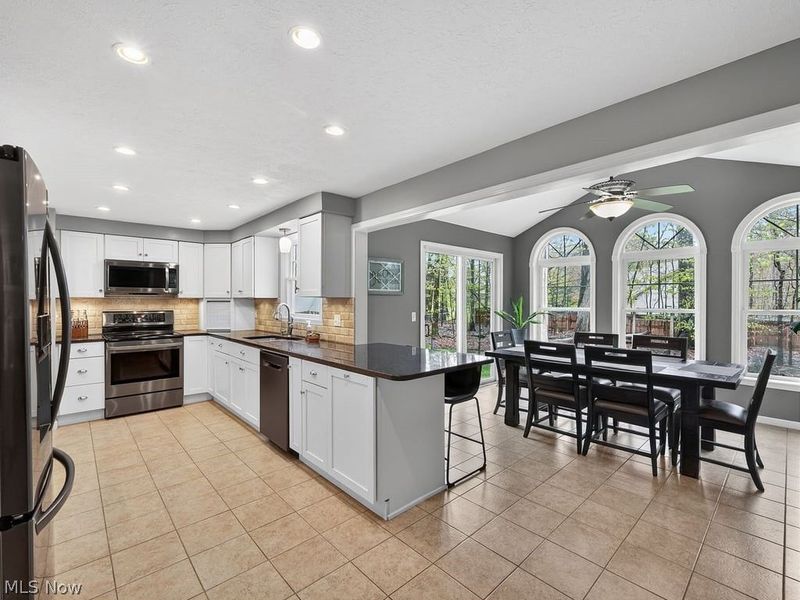 3577 Antony Drive , Broadview Heights, OH 44147 Photo 11