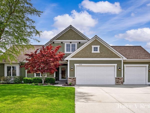 7173 Nantucket Drive SW, Byron Center, MI 49315