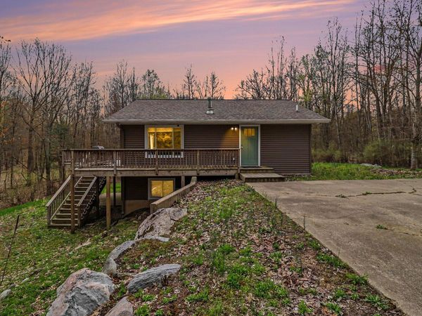 7415 E Anthony Road, Branch, MI 49402