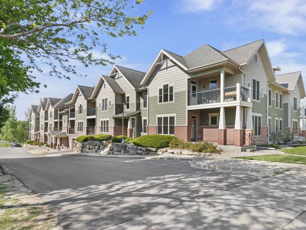8253 Mayo Drive, Unit 305, Madison, WI 53719