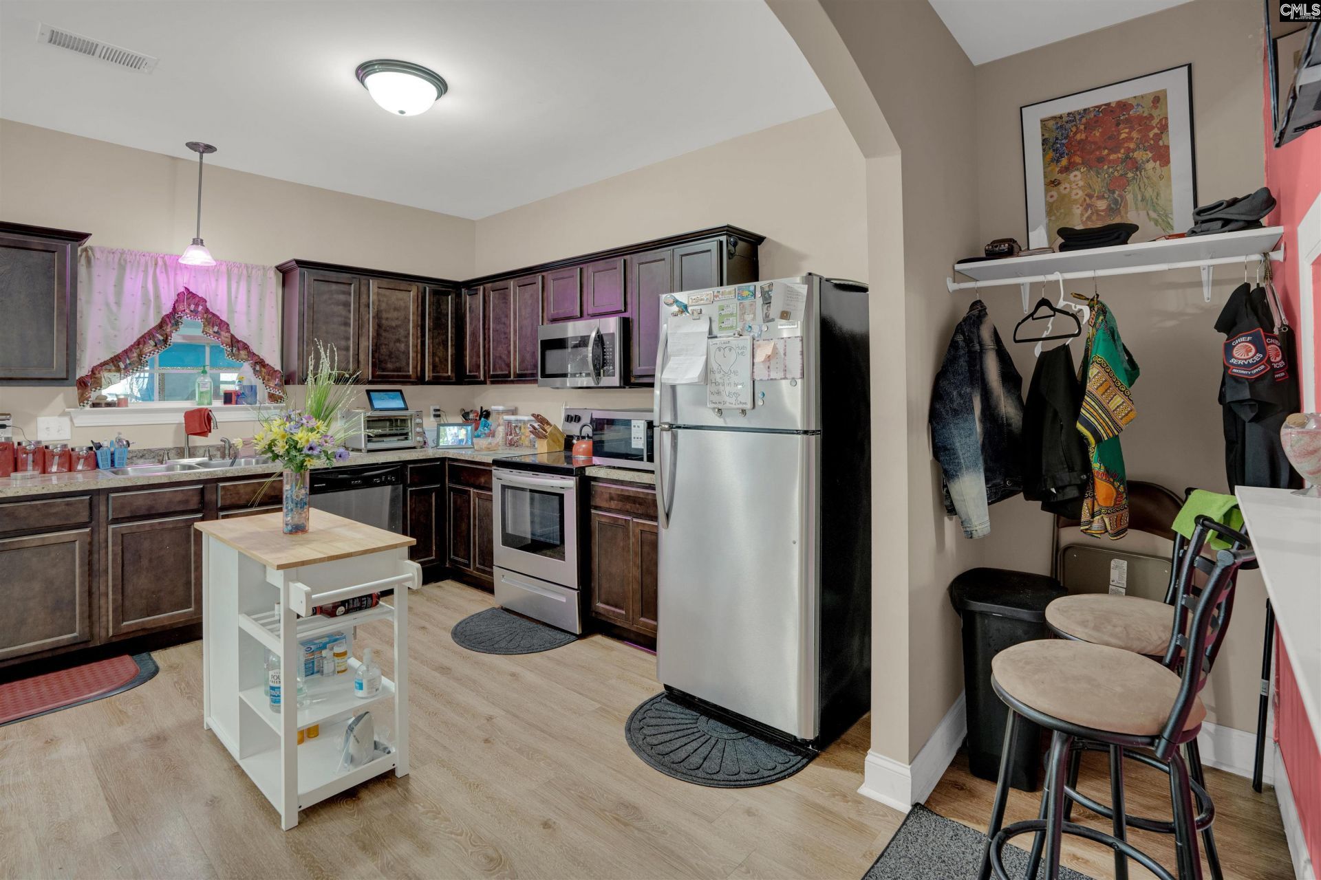 5 Cornerstone Way Photo 5