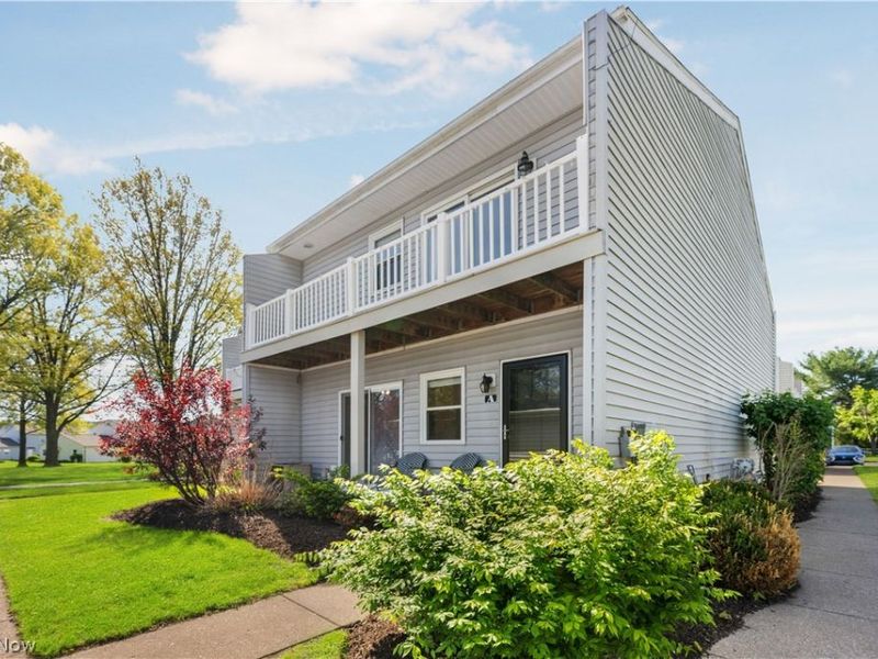 3970 Royal Liverpool Drive , Unit A, Uniontown, OH 44685 Photo 2