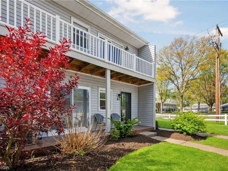 3970 Royal Liverpool Drive , Unit A, Uniontown, OH 44685 Photo 3