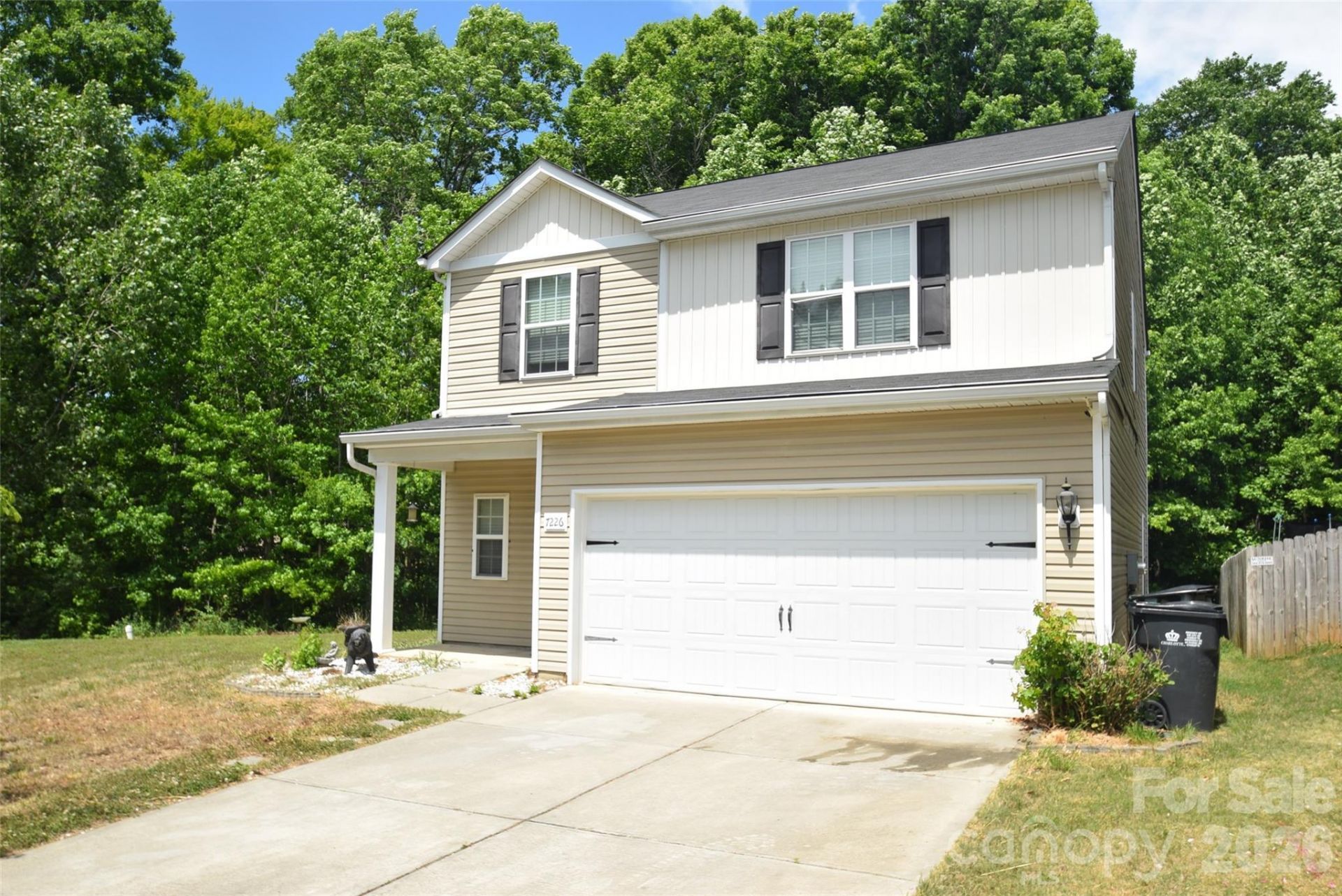 7226 Agava Lane, Charlotte, NC 28215 Main Photo