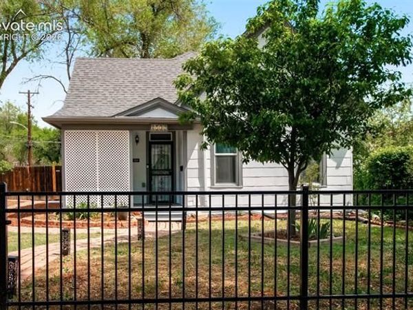 1532 W Pikes Peak Avenue, Colorado Springs, CO 80904
