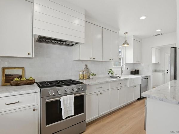 4906 Lorraine Dr, San Diego, CA 92115