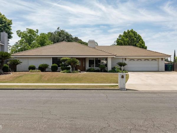 6717 Noah Avenue, Bakersfield, CA 93308
