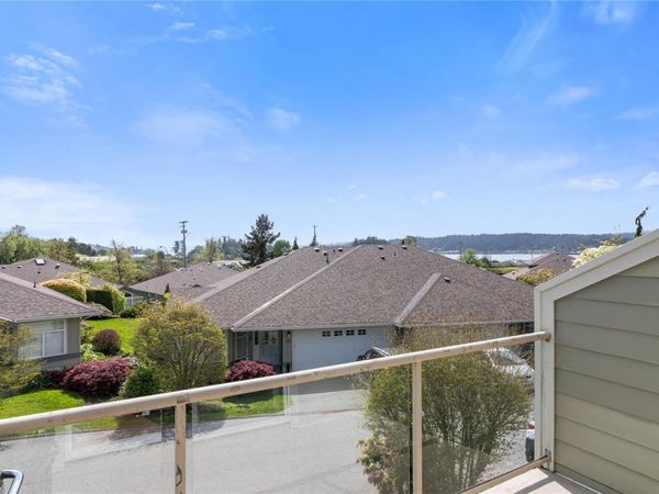 126 Hallowell Rd, Unit 22, View Royal, BC V9A 7K2