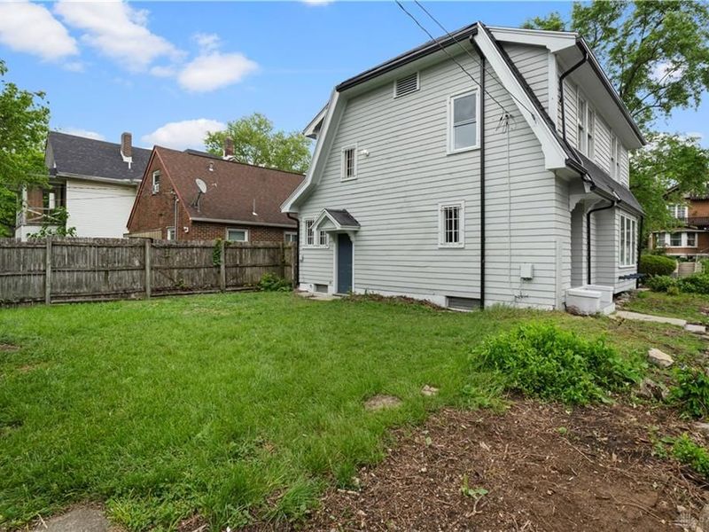 101 E Hudson Avenue, Dayton, OH 45405 Photo 4