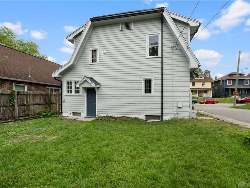 101 E Hudson Avenue, Dayton, OH 45405 Photo 5