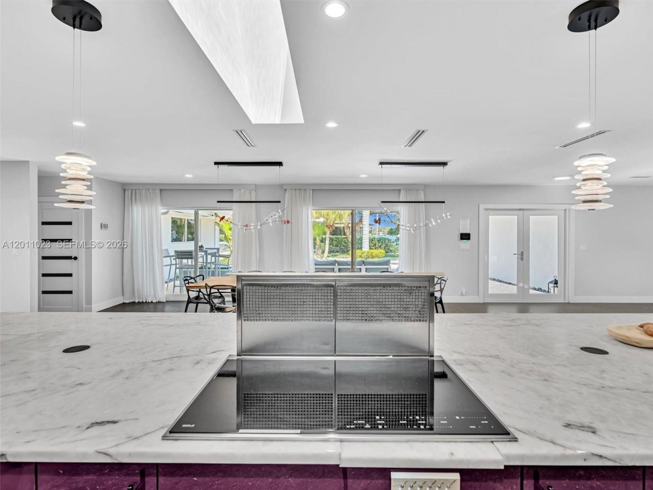 840 S Southlake Dr , Hollywood, FL 33019 Photo