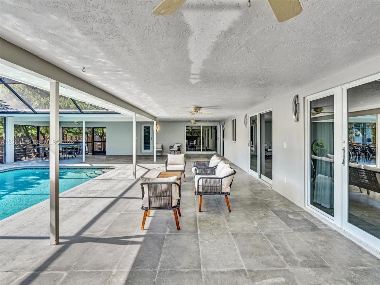 840 S Southlake Dr , Hollywood, FL 33019 Photo