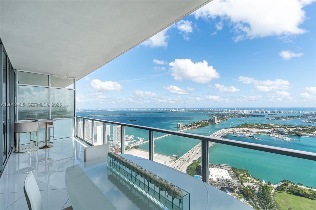 1100 Biscayne Blvd, Unit 5702, Miami, FL 33132 Photo