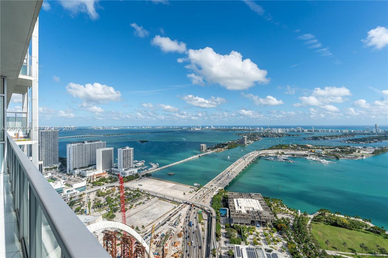 1100 Biscayne Blvd, Unit 5702, Miami, FL 33132 Photo