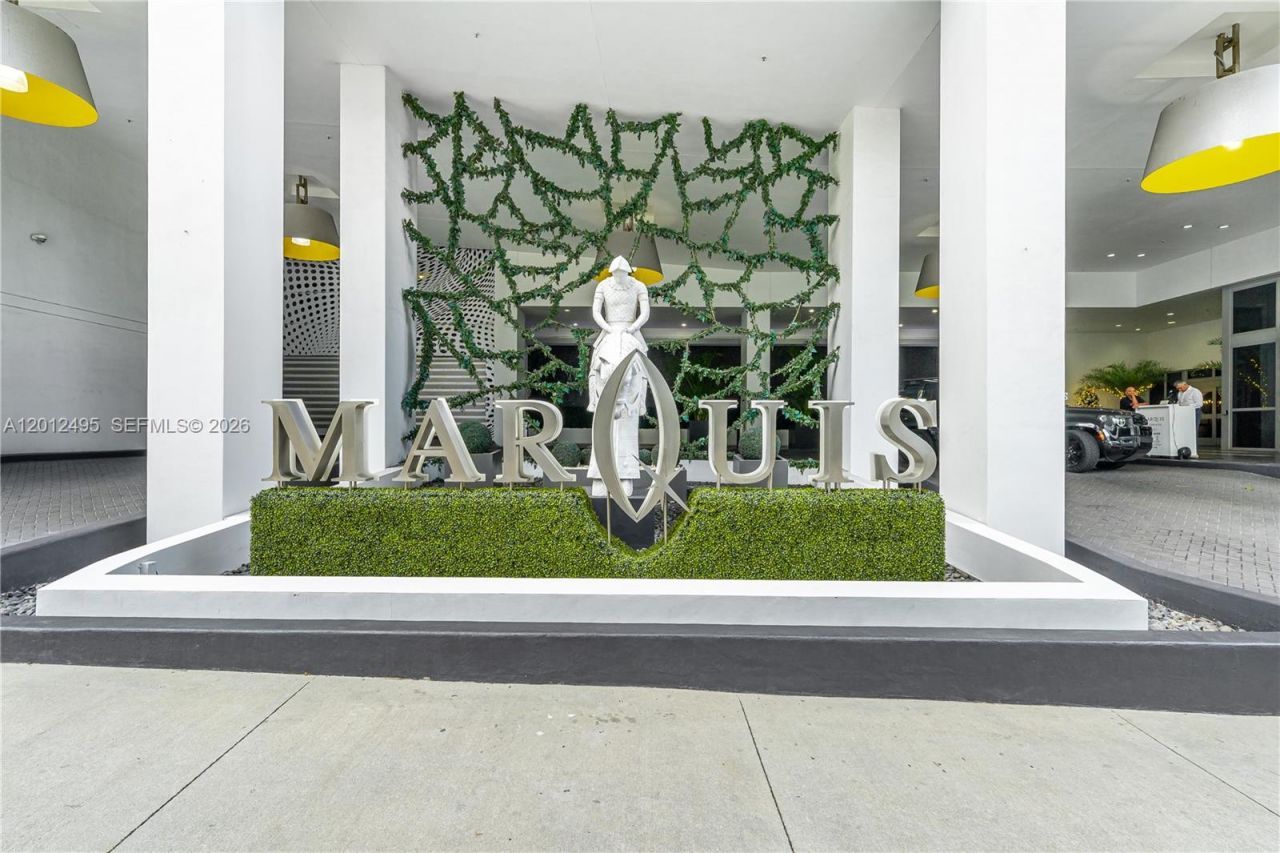 1100 Biscayne Blvd, Unit 5702, Miami, FL 33132 Photo