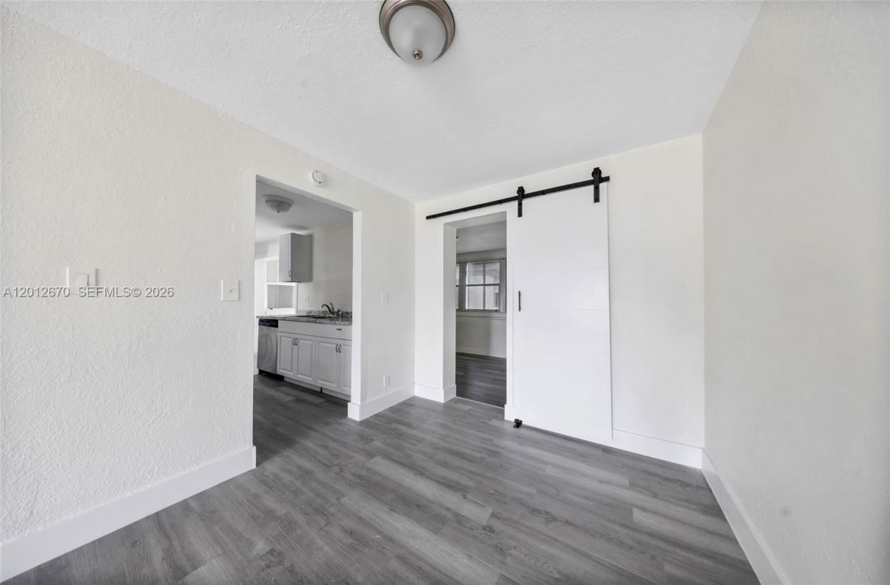 2520 NW 2nd Dr , Pompano Beach, FL 33064 Photo