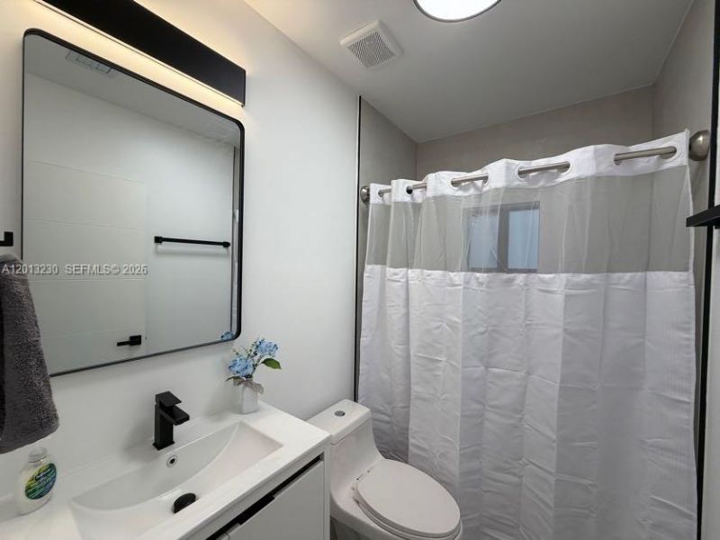 1440 NW 61st St , Unit 1, Miami, FL 33142 Photo