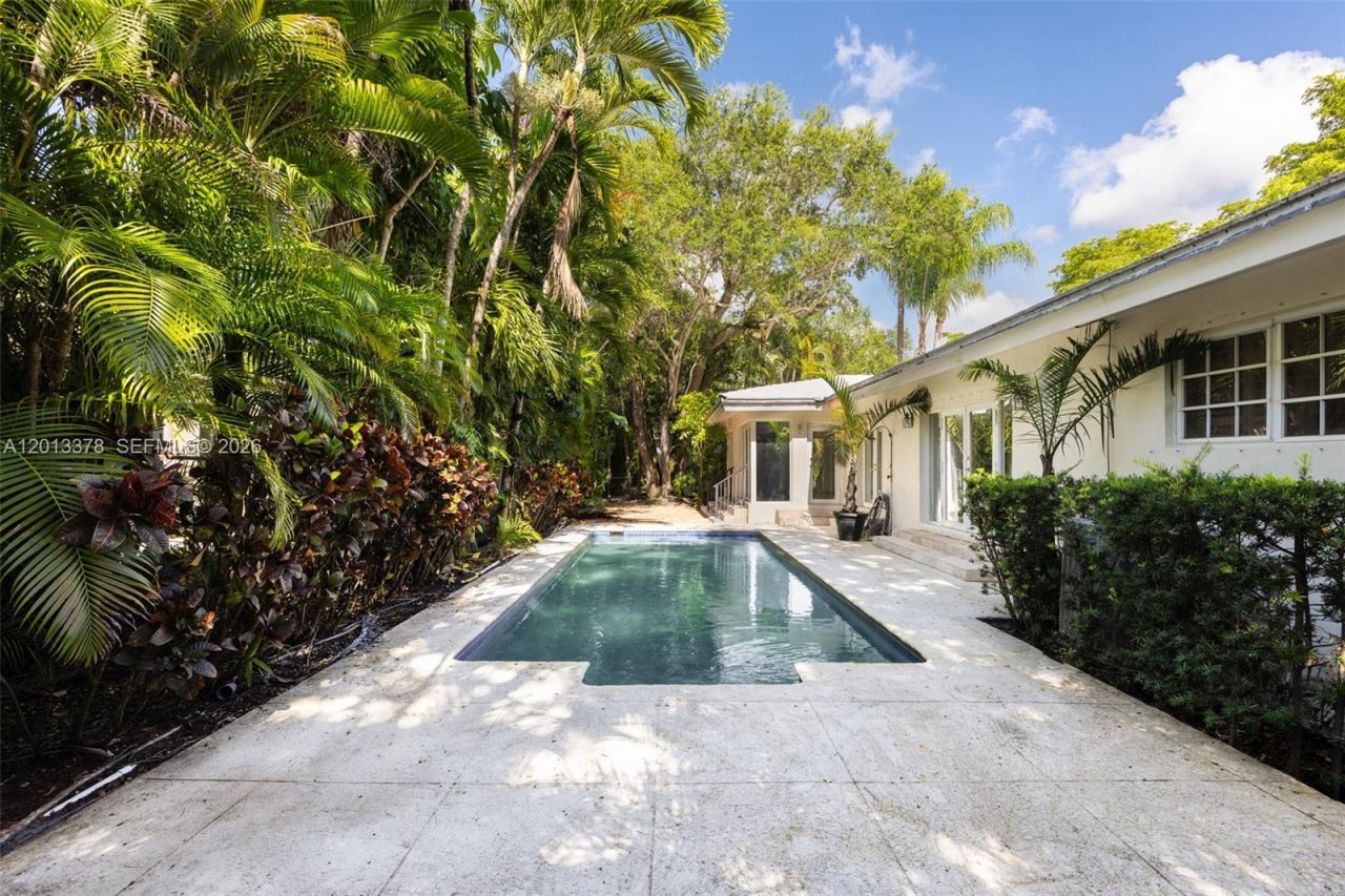 0600 Santurce Ave, Coral Gables, FL 33143 Photo