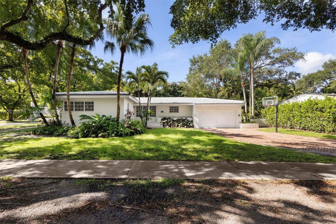 0600 Santurce Ave, Coral Gables, FL 33143 Photo