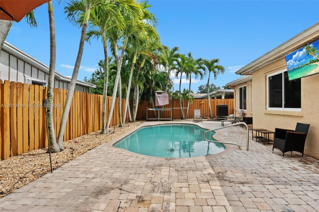 2251 NW 87th Ave, Unit 2251, Pembroke Pines, FL 33024 Photo