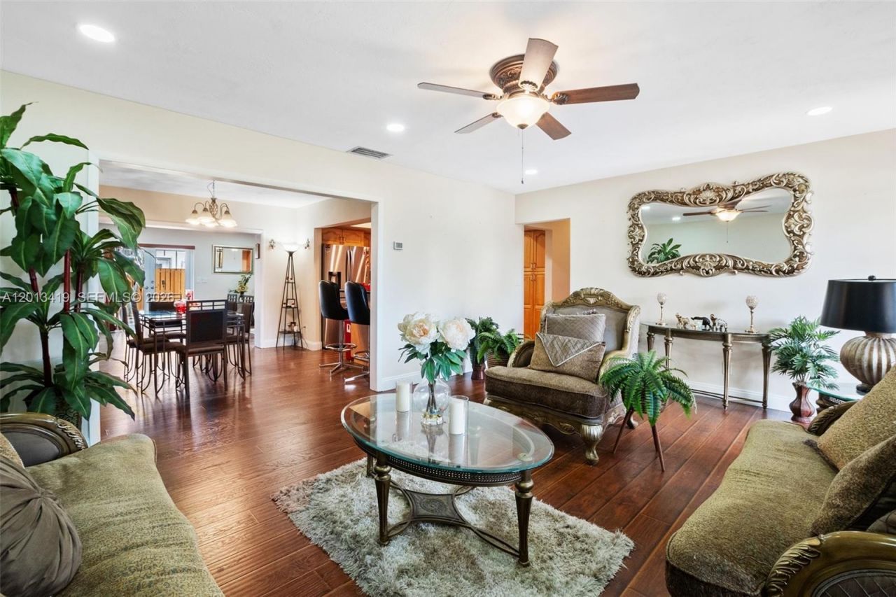 2251 NW 87th Ave, Unit 2251, Pembroke Pines, FL 33024 Photo