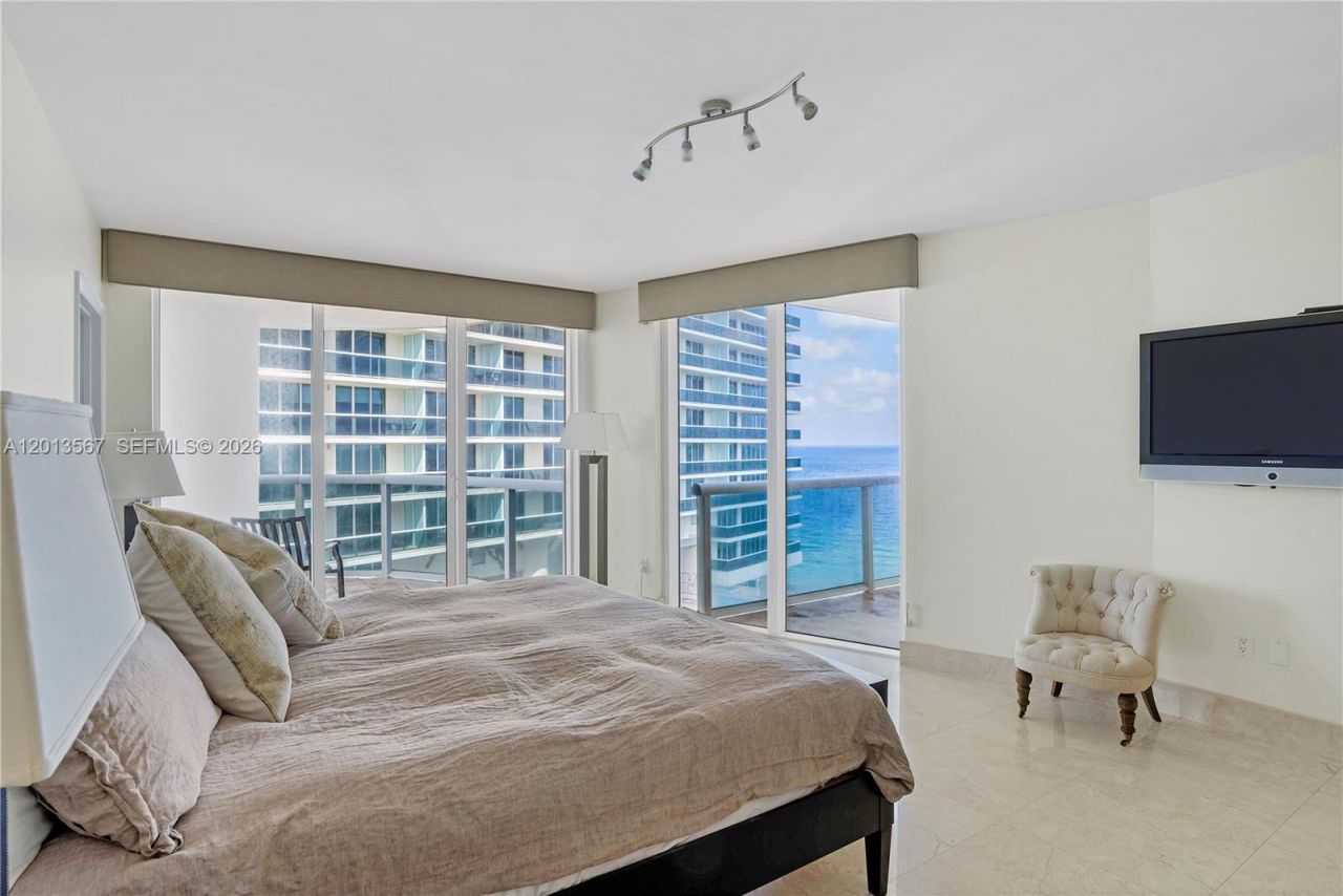 1850 S Ocean Dr , Unit 1410, Hallandale Beach, FL 33009 Photo