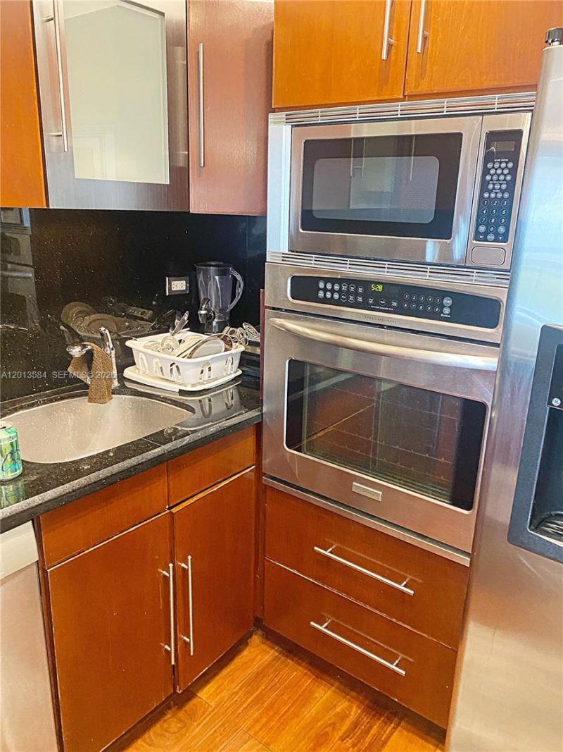 1500 Bay Rd , Unit 1142S, Miami Beach, FL 33139 Photo