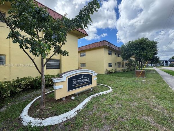 Unit 18, Lauderdale Lakes, FL 33311
