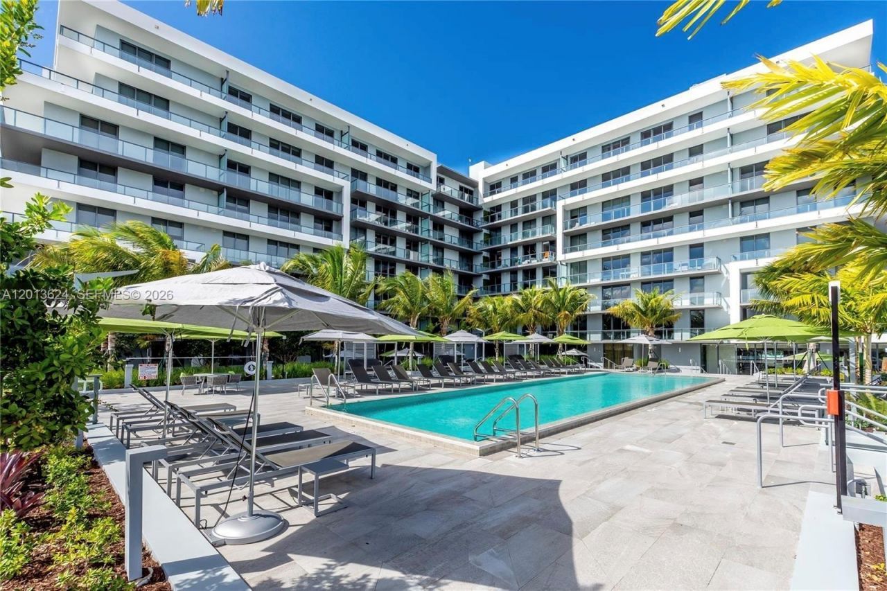 2960 NE 207th , Unit 707, Aventura, FL 33180 Photo