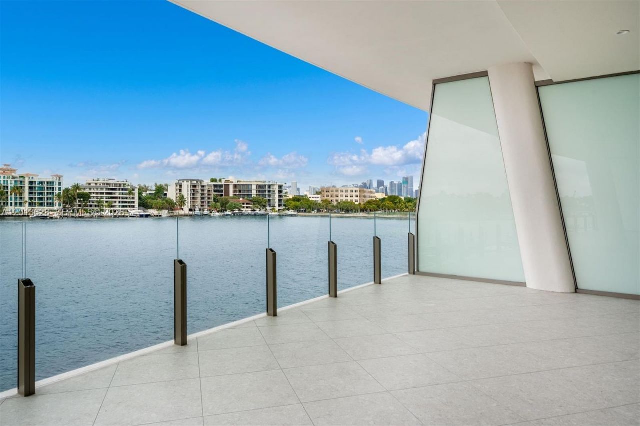 5 Grove Isle Dr, Unit S302, Coconut Grove, FL 33133 Photo