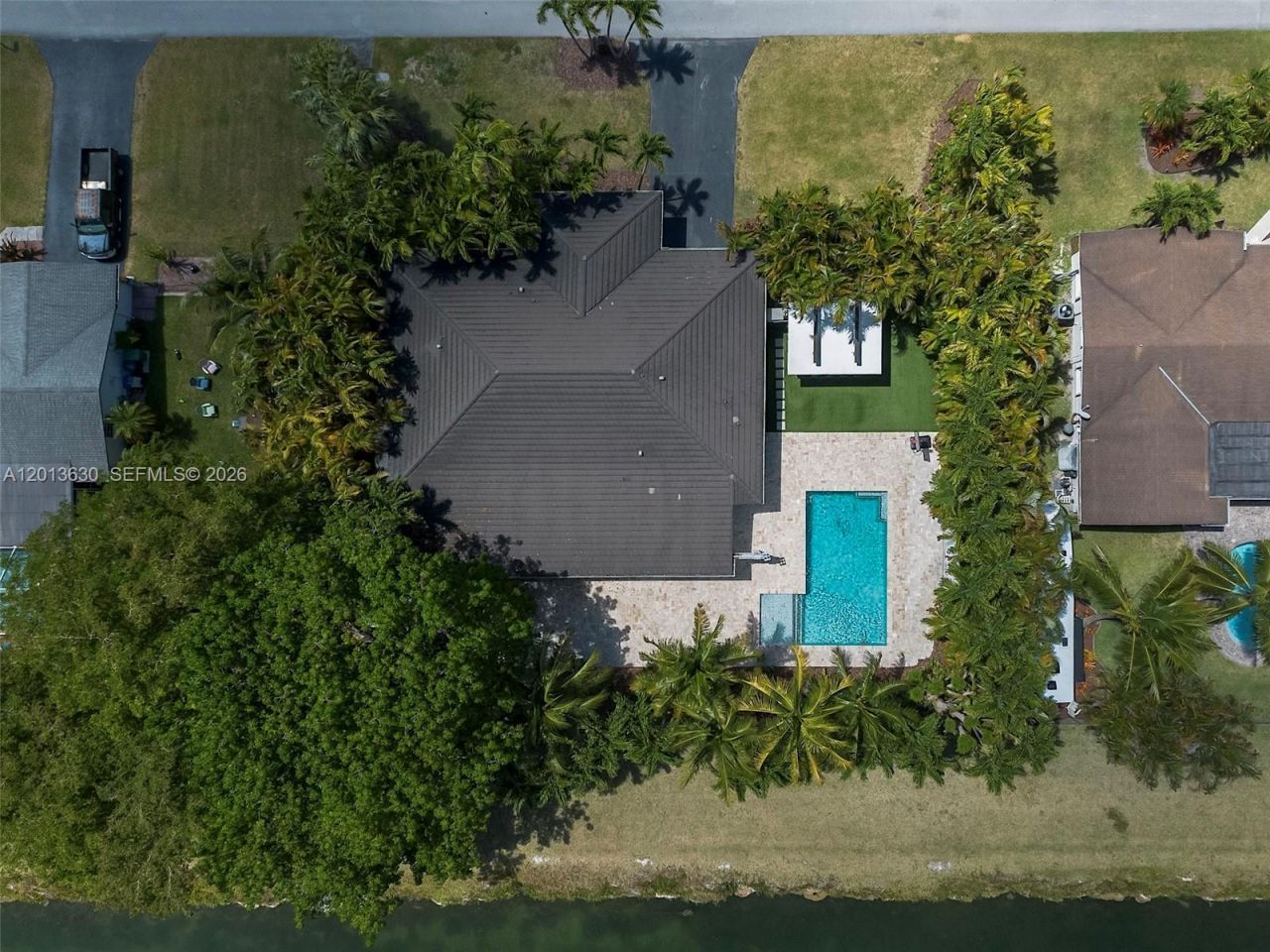 8745 SW 182nd Ter , Palmetto Bay, FL 33157 Photo