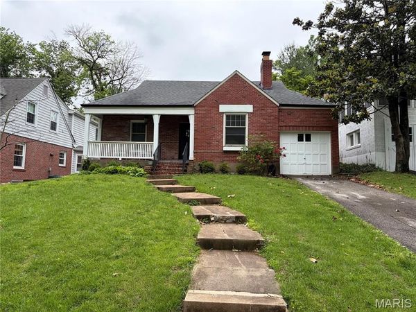 10 Burroughs Lane , Ladue, MO 63124