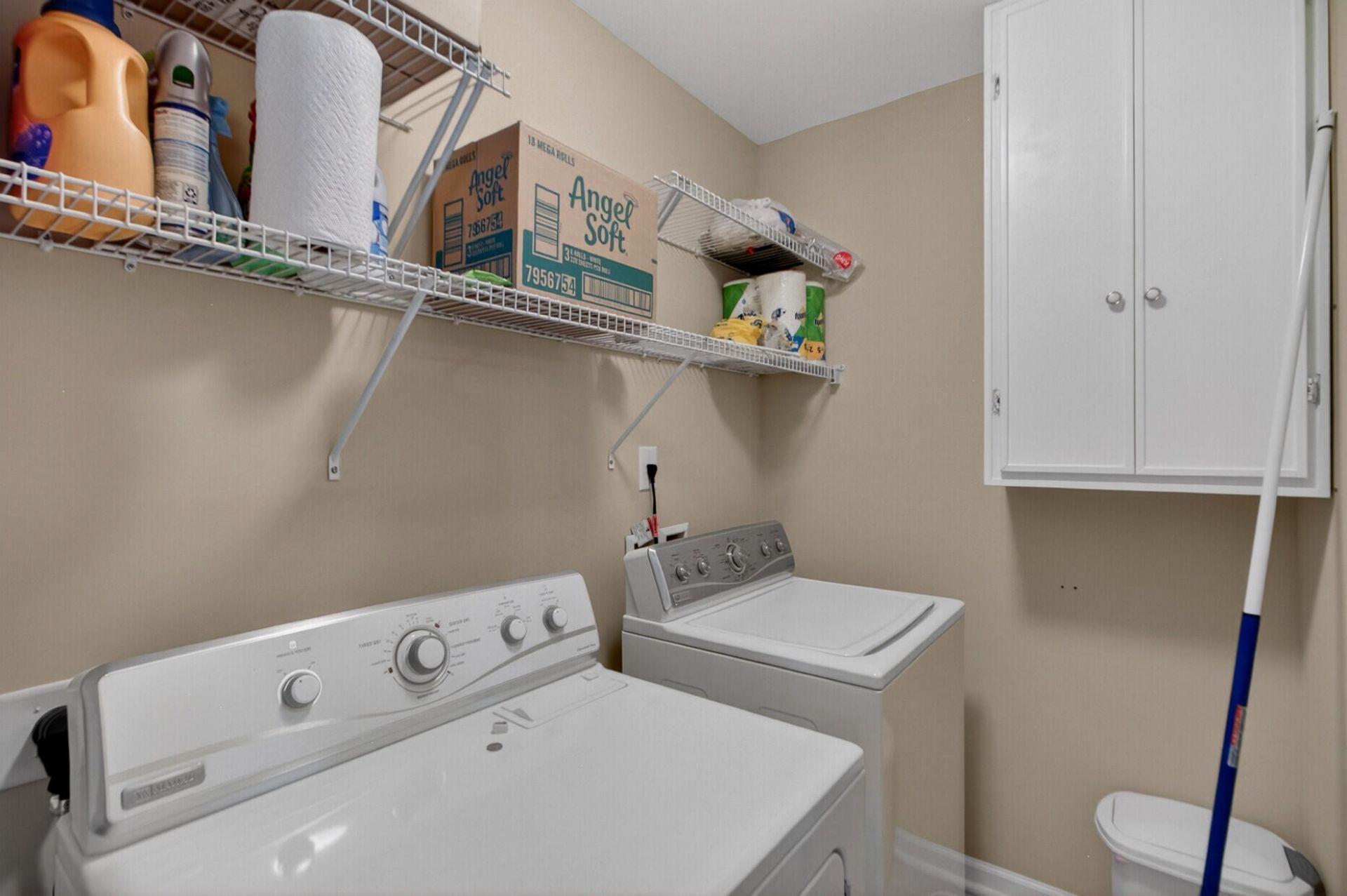 138 Kirkland Street Photo 21