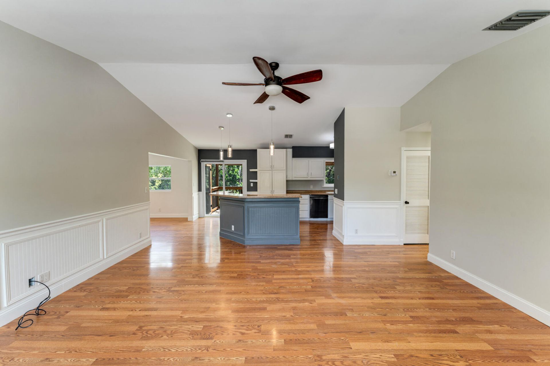 112 Peace Avenue, Tavernier, FL 33070 Photo