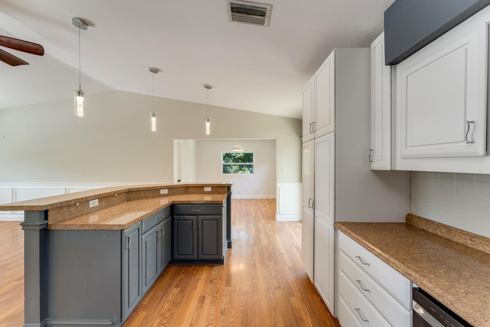 112 Peace Avenue, Tavernier, FL 33070 Photo