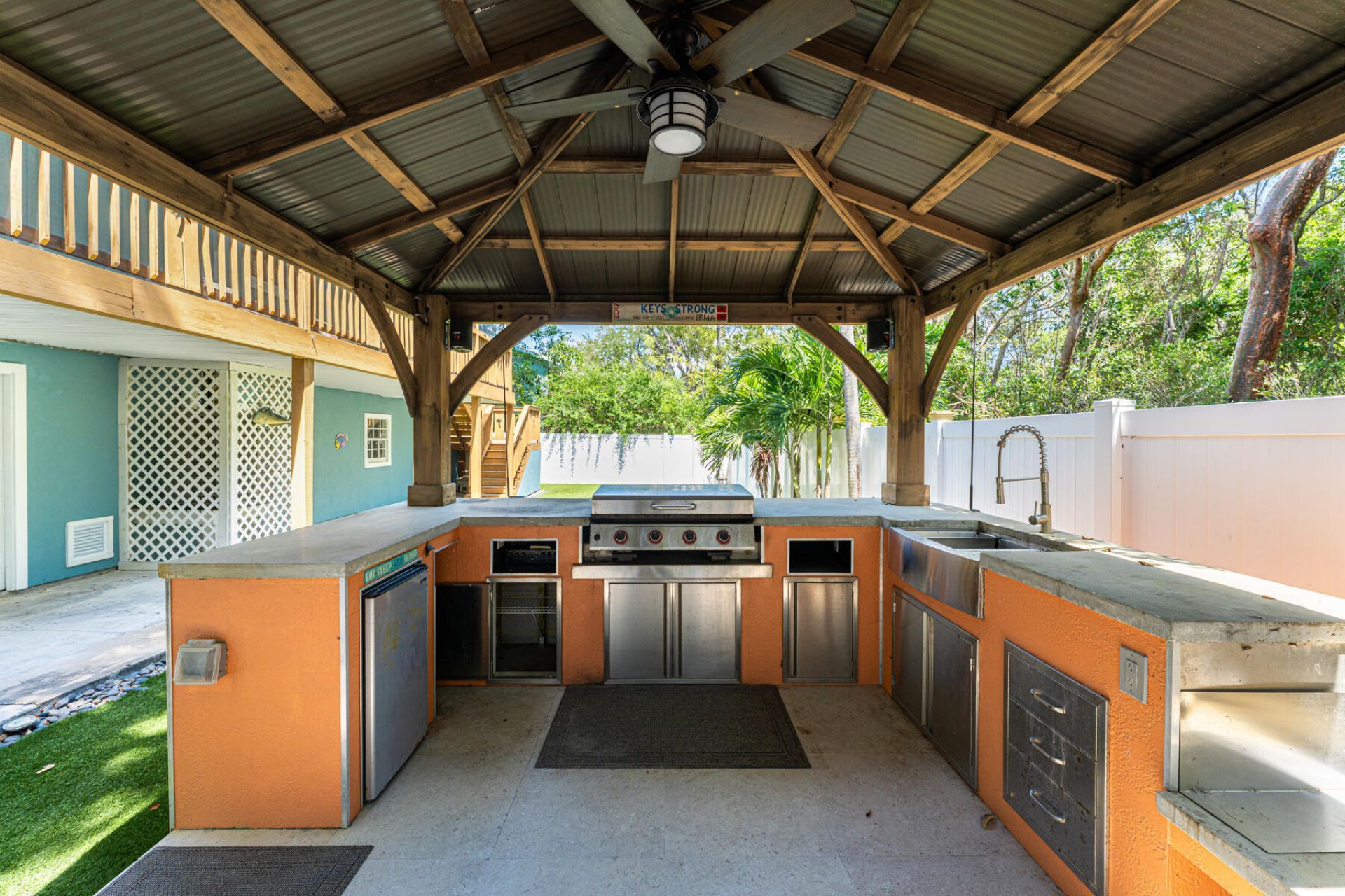 112 Peace Avenue, Tavernier, FL 33070 Photo