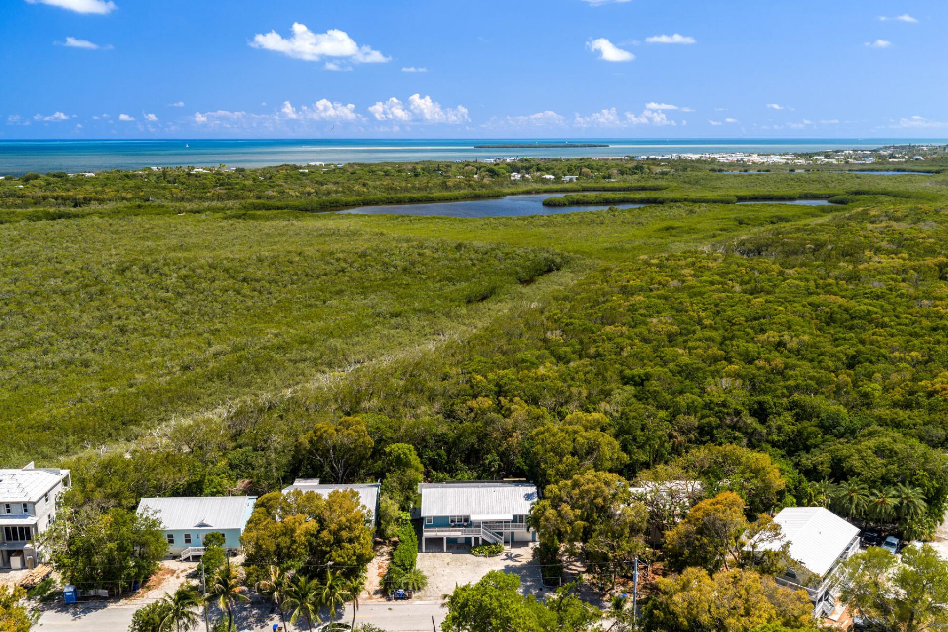 112 Peace Avenue, Tavernier, FL 33070 Photo