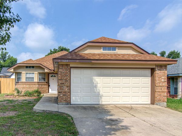 1604 Southwestern TRL, Round Rock, TX 78664