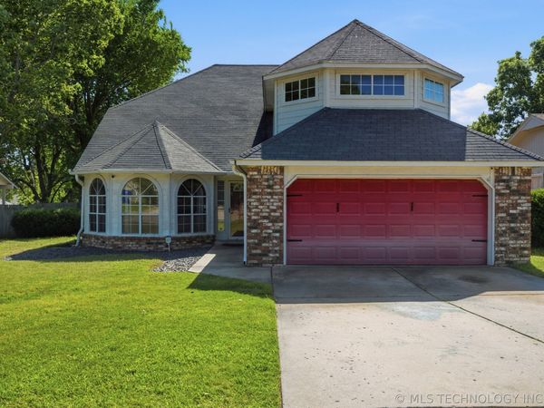 1609 S Yellowood Avenue , Broken Arrow, OK 74012